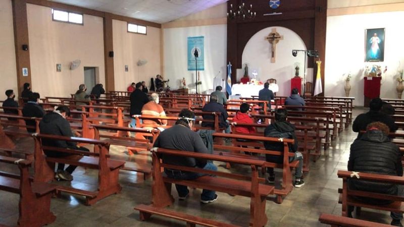 El Rosario de hombres, una ofrenda a la Virgen en el Año Jubilar Mariano