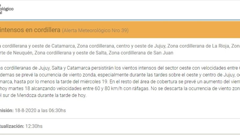 Trabajan sin descanso para apagar el tremendo incendio en Ambato