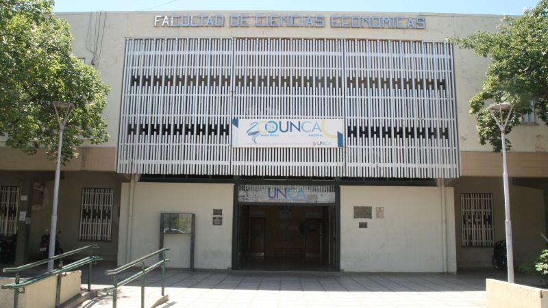 La Facultad de Ciencias Económicas sobre la reforma de la Constitución