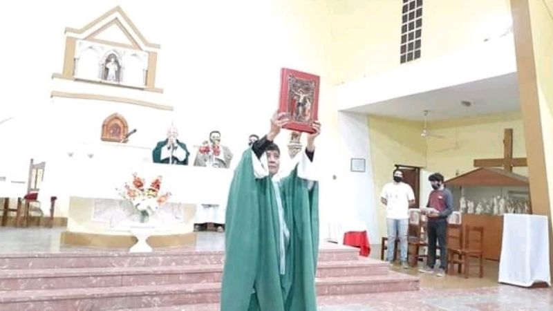 La comunidad de Jesús Niño recibió a su nuevo párroco