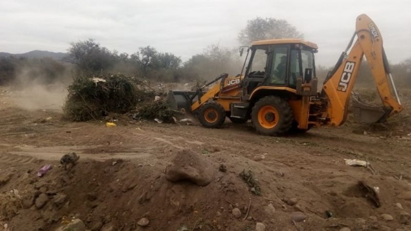 Trabajos en Avenida Del Pino