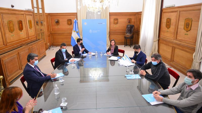 Nación y provincias acuerdan suspender el cobro de préstamos de ANSES