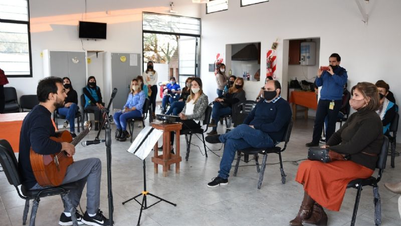 Están en marcha los talleres barriales en la Capital