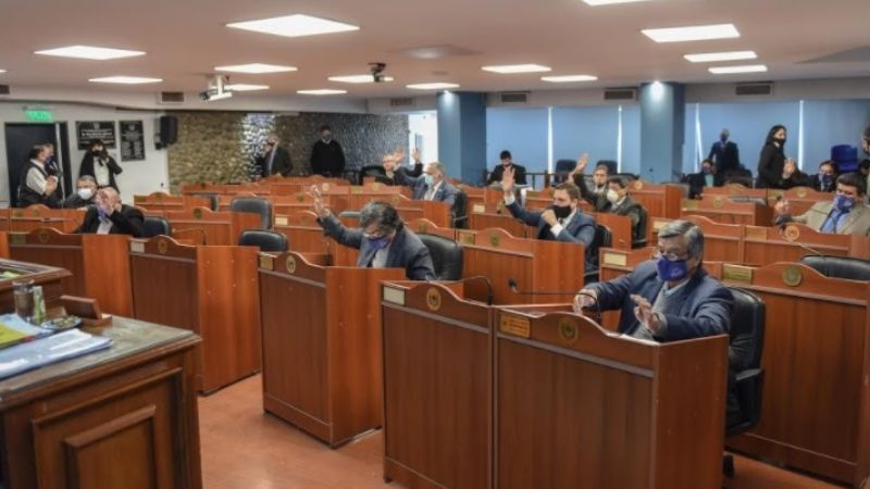 Media sanción a la Ley de Talles