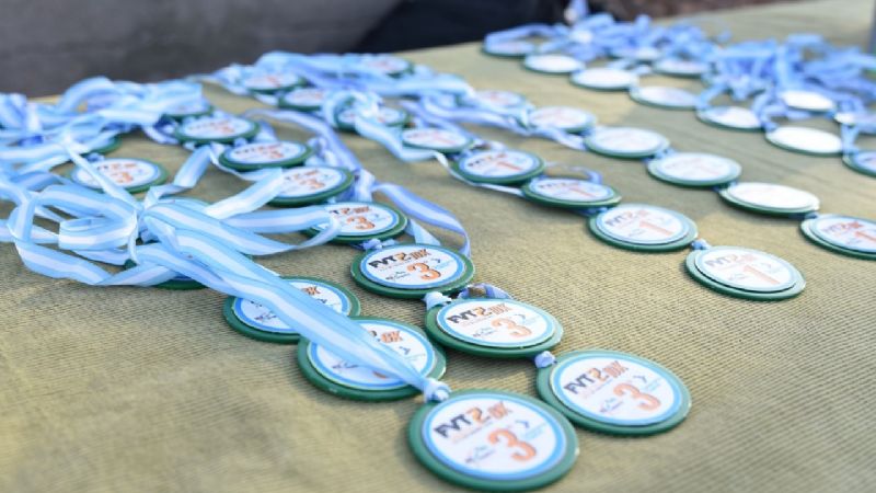 Premiación de la competencia atlética Fortaleza Virtual Trail