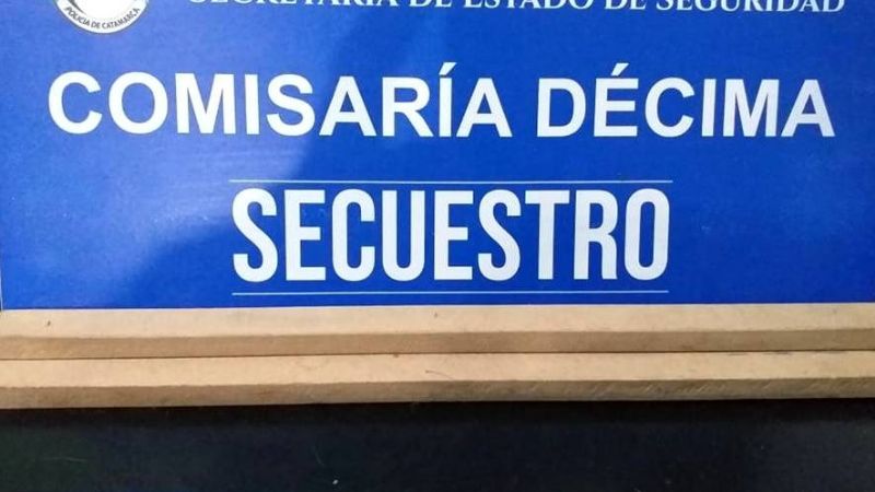 Arrestan a dos sospechosos con un cuchillo