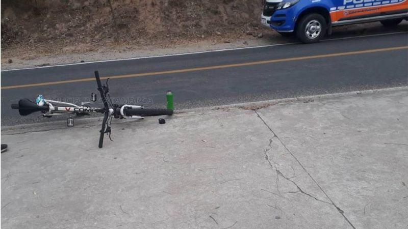 Un hombre se cayó de la bicicleta y fue trasladado en ambulancia