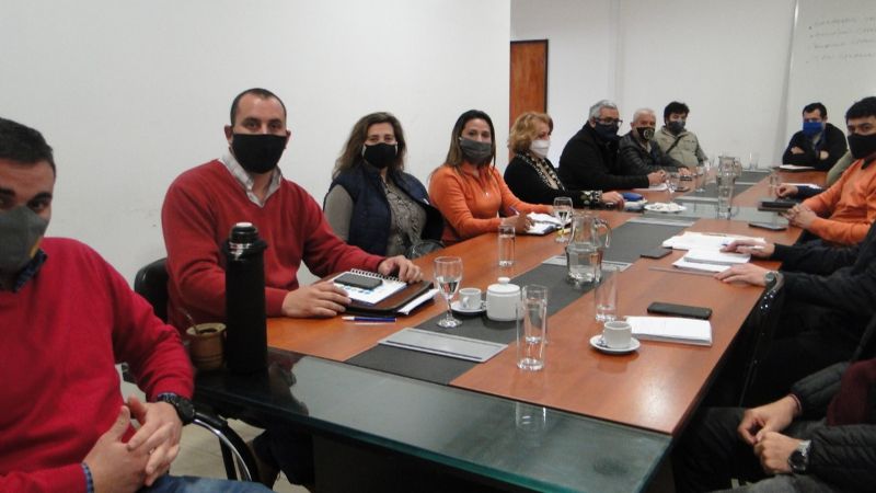 Se reorganiza la Comisión Provincial para la Langosta