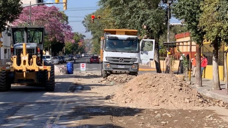 Obra en avenida Virgen del Valle