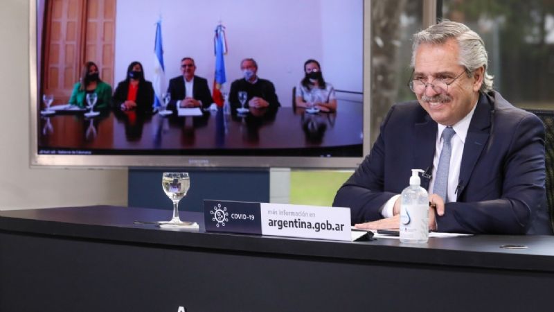 Alberto Fernández anunció millones para obras en Catamarca