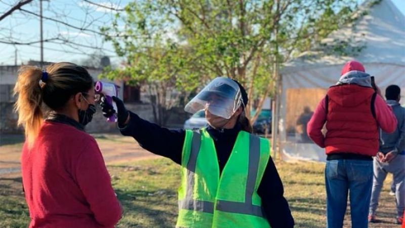 Reportaron 38 casos positivos de coronavirus en Santiago