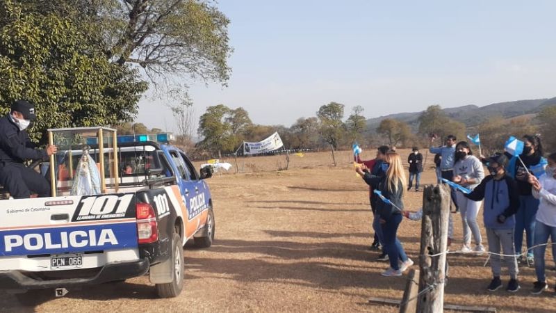 Peregrinación mariana en Paclín