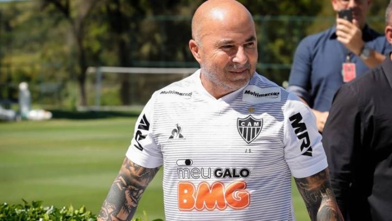 Sampaoli a las puertas de su primer título en Brasil