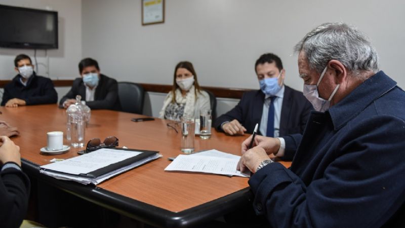 El Senado y el Colegio de Abogados firmaron un convenio de cooperación