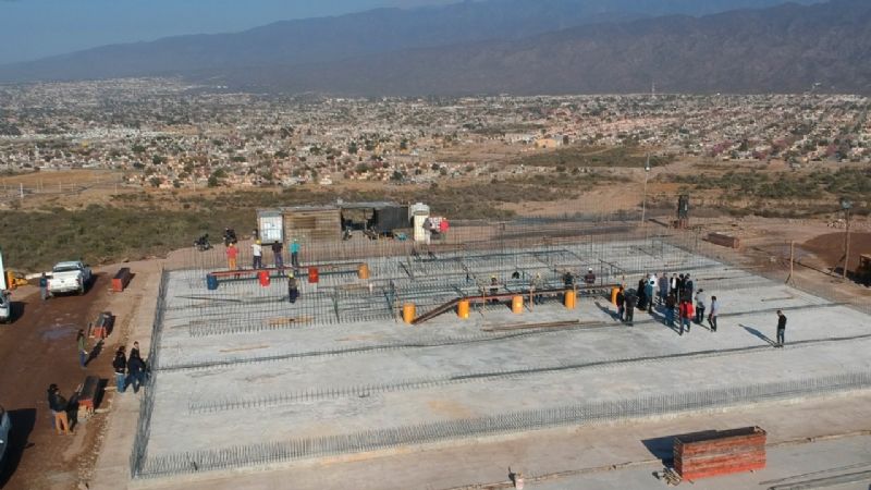 El equipo de gobierno recorrió obras que solucionarán problemas de agua