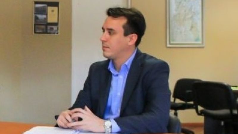 Monguillot, a Gobierno