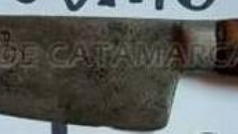 Policías quisieron ayudarlos porque se cayeron de la moto y fueron agredidos