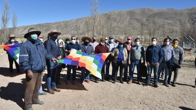Jalil recorrió Santa María con caciques e inauguró obra de iluminación