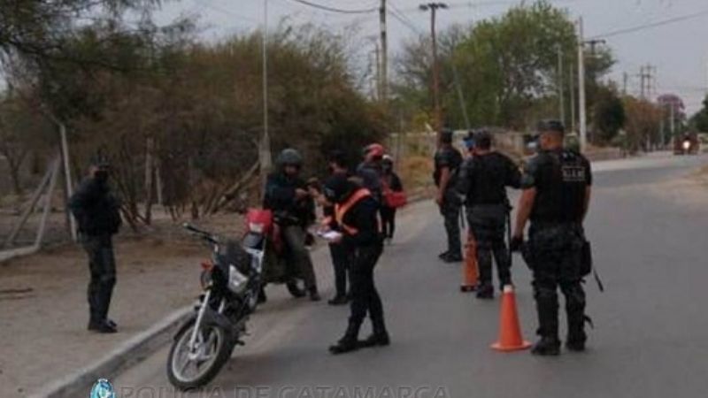 Detenidos por circular en la madrugada