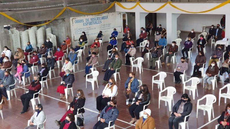 El Padre José Díaz tomó posesión de la parroquia de San Francisco de Asís