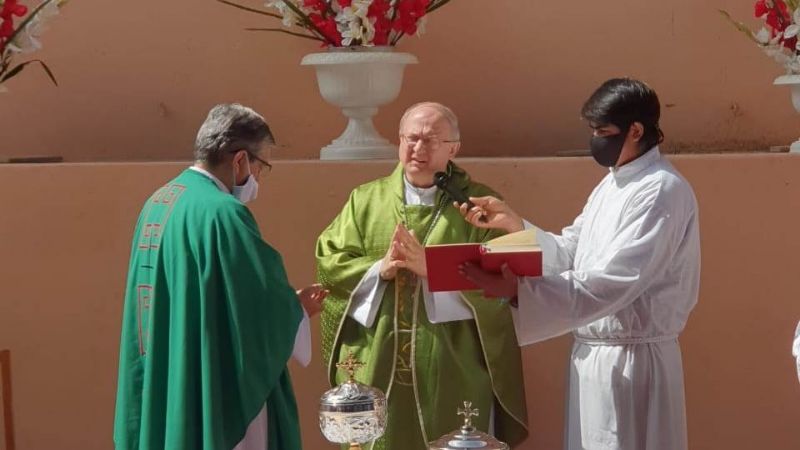 El Padre José Díaz tomó posesión de la parroquia de San Francisco de Asís
