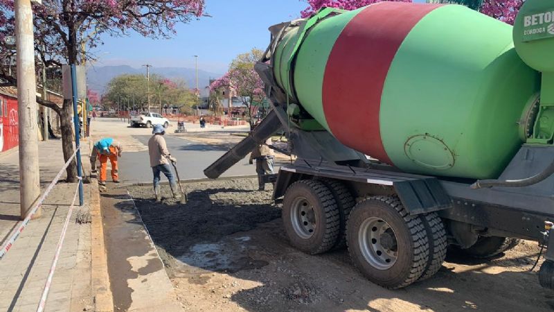 Trabajan a todo ritmo en varias obras de la Capital