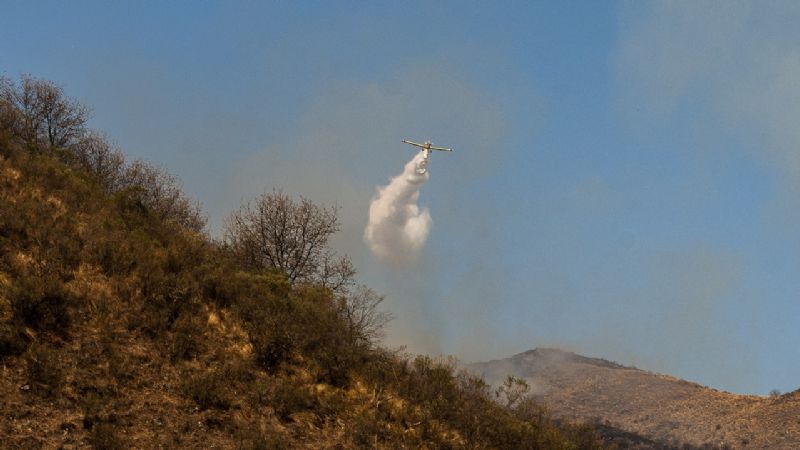Lograron controlar la zona sur del incendio en Humaya