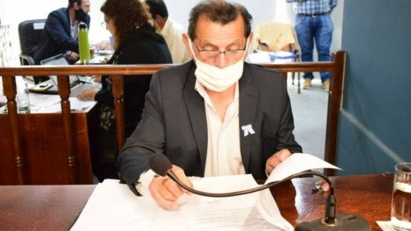 Rojas pide actualizar las asignaciones familiares a estatales