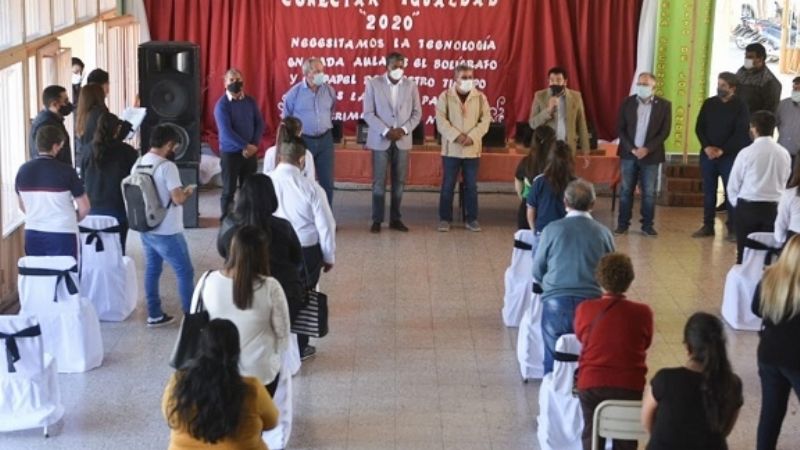 Jalil completó agenda en Santa María y Belén