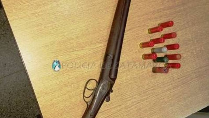 Secuestran un arma de fuego y detienen a un hombre en El Alto