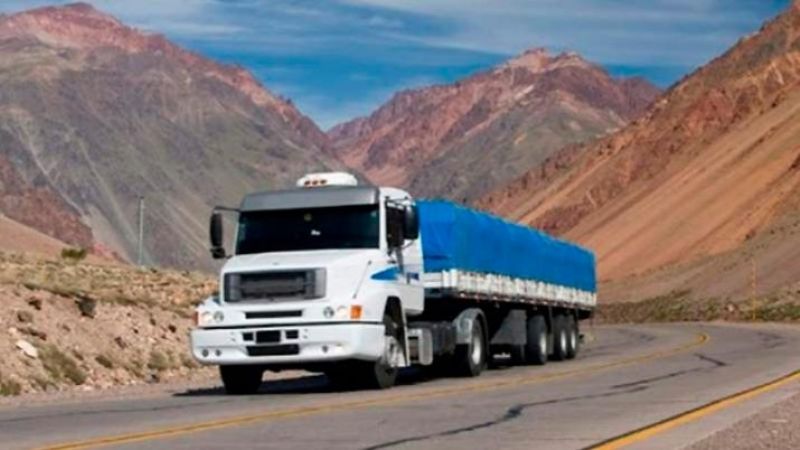 Camioneros salteños que pasaron por Catamarca dieron positivo de Covid-19