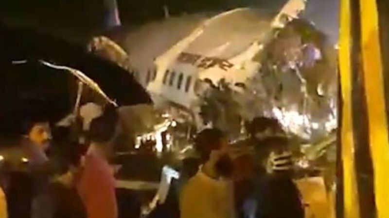 Se estrelló un avión al sudoeste de India: al menos 16 muertos