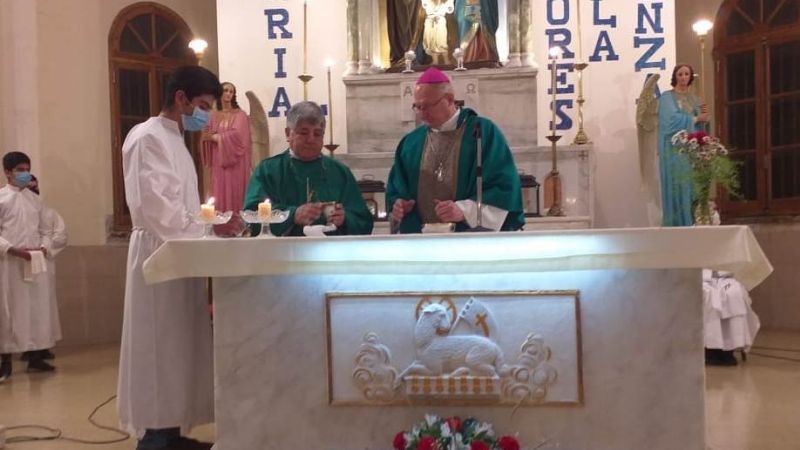 Asumió el nuevo párroco de la Sagrada Familia, en Villa Cubas