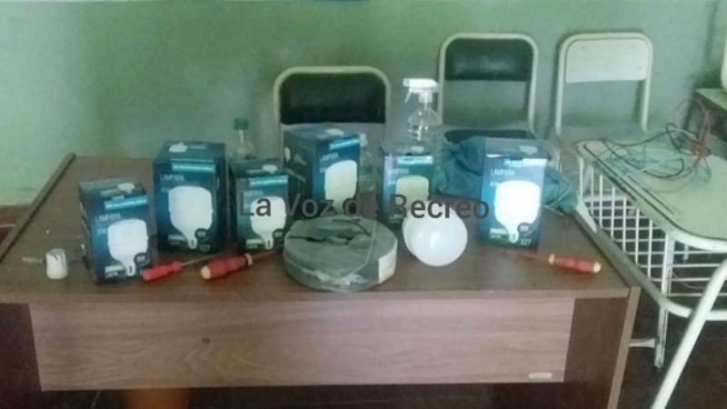 Recuperan el sistema eléctrico en cinco aulas