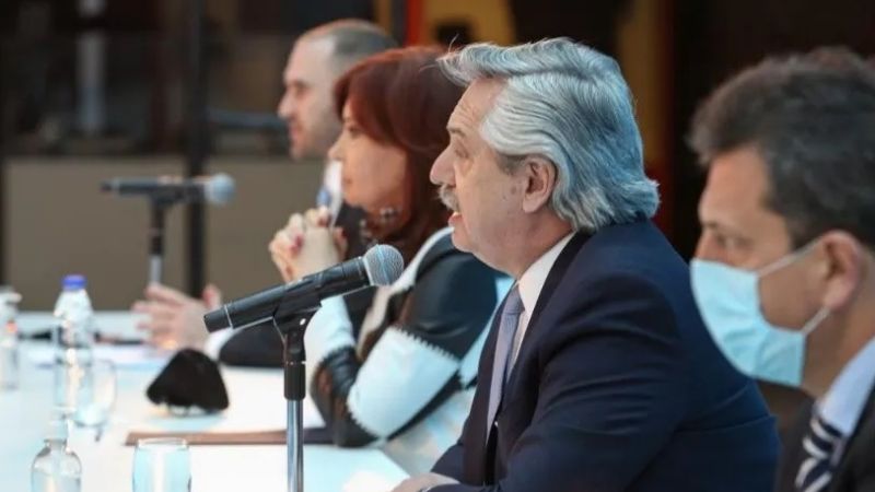 El Presidente anunció la reestructuración del 99% de la deuda