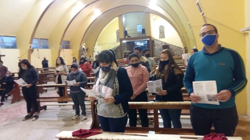 Primer encuentro de jóvenes de la parroquia de Jesús Niño