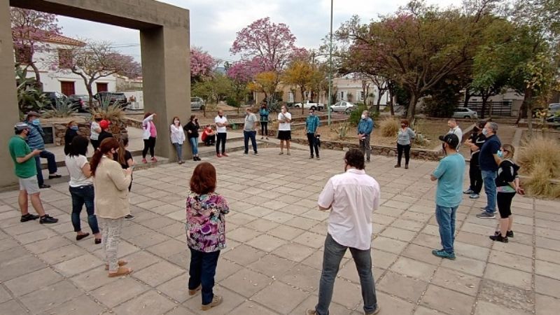Autoridades de Aguas de Catamarca escucharon a los vecinos del Oeste