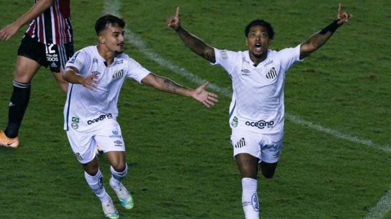 Con cuatro partidos hoy vuelve la Copa Libertadores