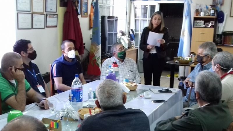 Los empleados de comercio no trabajarán el lunes 28