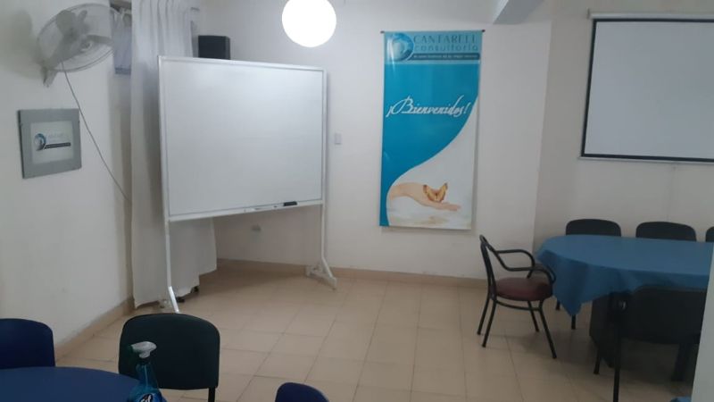 Se alquila local equipado o no para empresa u organismo