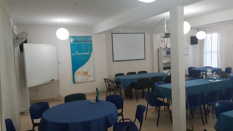 Se alquila local equipado o no para empresa u organismo