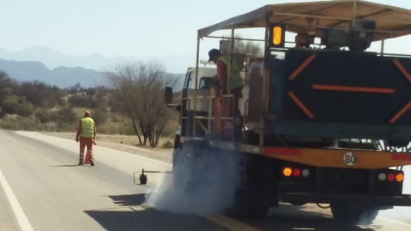 Ruta 60: Advierten por tareas de demarcación de calzada