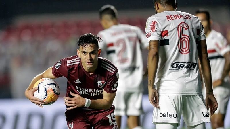 Defensa goleó, buen empate de River y caída de Racing