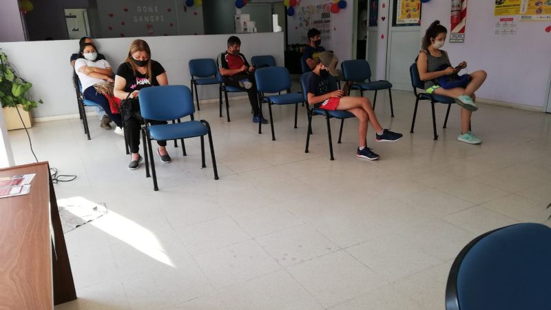 Medio centenar de donantes se sumaron a la colecta de sangre