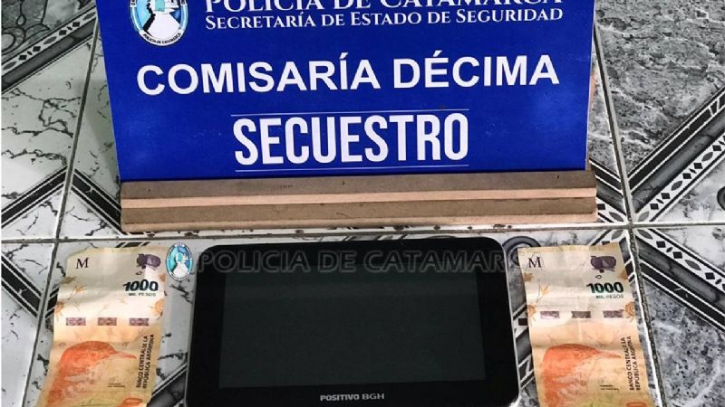 Recuperan una tablet y dinero robados en una vivienda