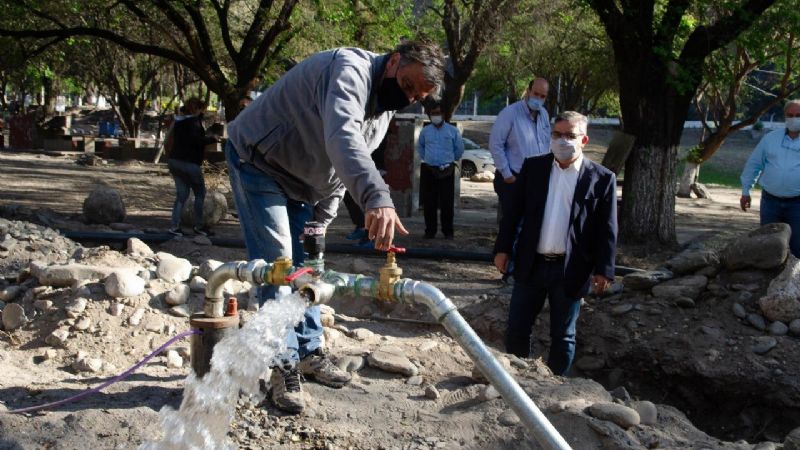Avanzan obras para mejorar el servicio de agua potable en Capital