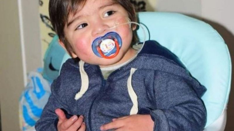 "Tomy" sigue luchando por su vida