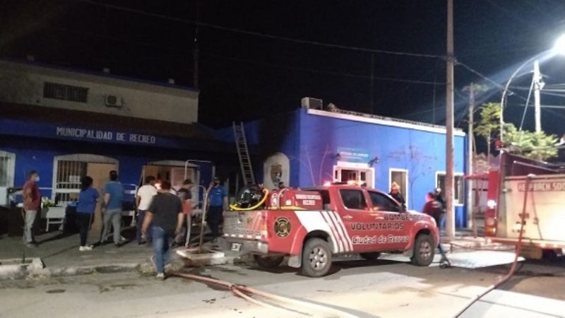 Incendio en el edificio de la Municipalidad de Recreo