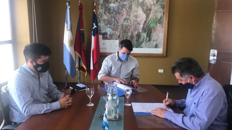 Convenio de cooperación con empresa logística catamarqueña
