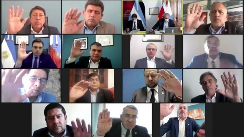 Saneamiento de títulos de las tierras productivas de Santa María